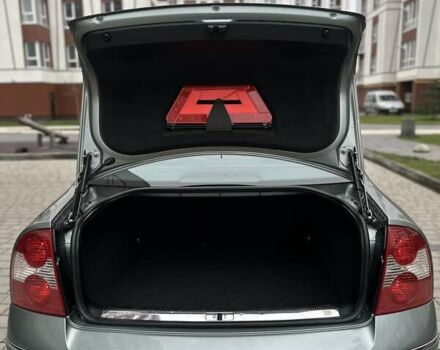 Сірий Фольксваген Пассат, об'ємом двигуна 1.9 л та пробігом 181 тис. км за 6100 $, фото 88 на Automoto.ua