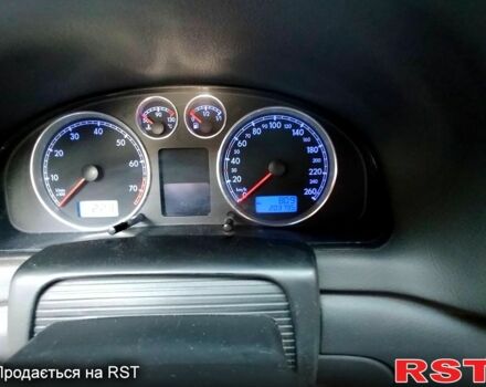 Серый Фольксваген Пассат, объемом двигателя 1.6 л и пробегом 203 тыс. км за 4500 $, фото 4 на Automoto.ua