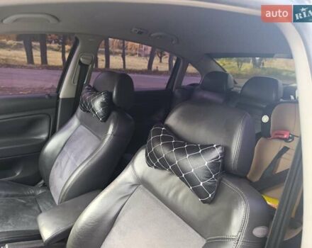 Серый Фольксваген Пассат, объемом двигателя 2.5 л и пробегом 290 тыс. км за 5500 $, фото 2 на Automoto.ua