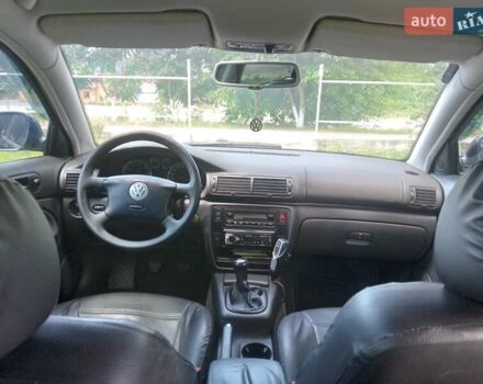 Серый Фольксваген Пассат, объемом двигателя 1.98 л и пробегом 350 тыс. км за 5200 $, фото 4 на Automoto.ua