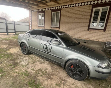 Серый Фольксваген Пассат, объемом двигателя 1.8 л и пробегом 355 тыс. км за 3200 $, фото 5 на Automoto.ua