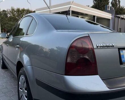 Серый Фольксваген Пассат, объемом двигателя 1.6 л и пробегом 224 тыс. км за 5300 $, фото 6 на Automoto.ua