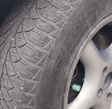 Серый Фольксваген Пассат, объемом двигателя 1.78 л и пробегом 301 тыс. км за 5000 $, фото 10 на Automoto.ua