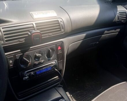 Серый Фольксваген Пассат, объемом двигателя 1.8 л и пробегом 295 тыс. км за 3500 $, фото 7 на Automoto.ua