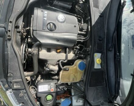 Сірий Фольксваген Пассат, об'ємом двигуна 1.8 л та пробігом 350 тис. км за 3100 $, фото 7 на Automoto.ua