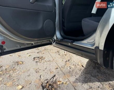 Фольксваген Пассат 2004 в Львове на Automoto.ua Серый Фольксваген Пассат, объемом двигателя 1.98 л и пробегом 197 тыс. км за 5400 $, фото 27 на Automoto.ua