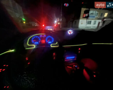 Серый Фольксваген Пассат, объемом двигателя 1.8 л и пробегом 355 тыс. км за 3200 $, фото 9 на Automoto.ua