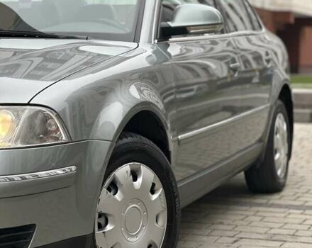 Сірий Фольксваген Пассат, об'ємом двигуна 1.9 л та пробігом 181 тис. км за 6100 $, фото 10 на Automoto.ua