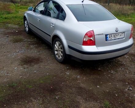 Сірий Фольксваген Пассат, об'ємом двигуна 1.6 л та пробігом 257 тис. км за 4700 $, фото 2 на Automoto.ua