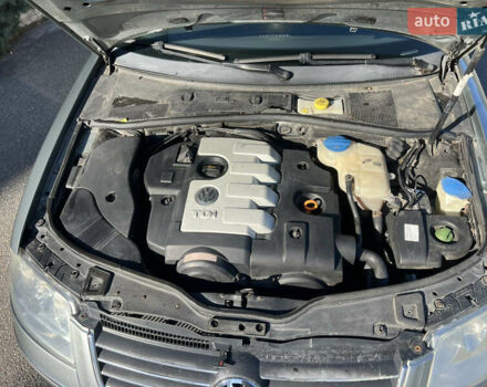 Серый Фольксваген Пассат, объемом двигателя 1.97 л и пробегом 358 тыс. км за 3500 $, фото 20 на Automoto.ua