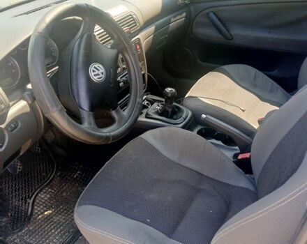 Серый Фольксваген Пассат, объемом двигателя 1.8 л и пробегом 295 тыс. км за 3500 $, фото 5 на Automoto.ua