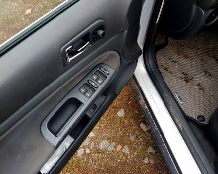 Сірий Фольксваген Пассат, об'ємом двигуна 1.6 л та пробігом 257 тис. км за 4700 $, фото 10 на Automoto.ua