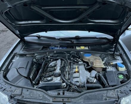 Серый Фольксваген Пассат, объемом двигателя 1.8 л и пробегом 285 тыс. км за 3900 $, фото 17 на Automoto.ua