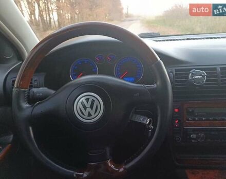 Сірий Фольксваген Пассат, об'ємом двигуна 1.8 л та пробігом 312 тис. км за 4600 $, фото 6 на Automoto.ua