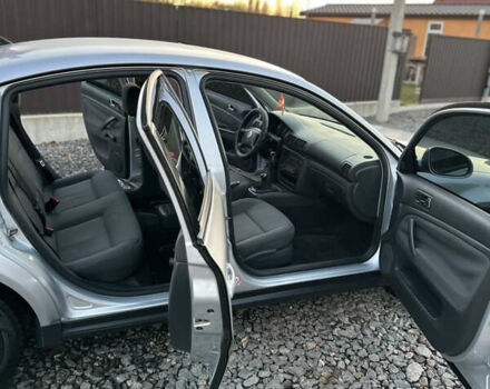 Сірий Фольксваген Пассат, об'ємом двигуна 1.6 л та пробігом 215 тис. км за 5200 $, фото 16 на Automoto.ua