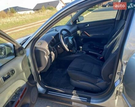 Сірий Фольксваген Пассат, об'ємом двигуна 2 л та пробігом 247 тис. км за 6000 $, фото 12 на Automoto.ua