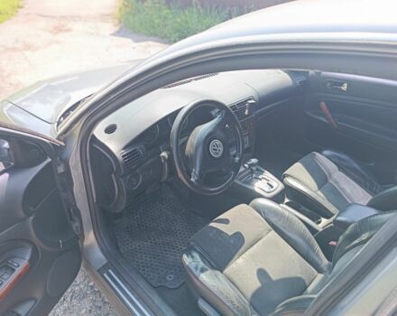 Сірий Фольксваген Пассат, об'ємом двигуна 0 л та пробігом 200 тис. км за 3999 $, фото 7 на Automoto.ua