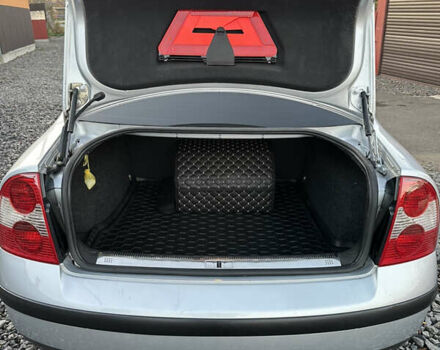 Сірий Фольксваген Пассат, об'ємом двигуна 1.6 л та пробігом 215 тис. км за 5200 $, фото 20 на Automoto.ua