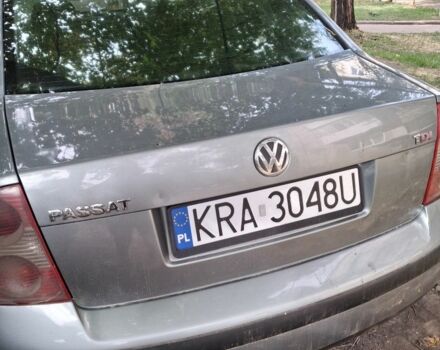 Сірий Фольксваген Пассат, об'ємом двигуна 1.9 л та пробігом 353 тис. км за 2000 $, фото 1 на Automoto.ua