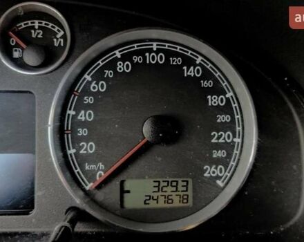 Сірий Фольксваген Пассат, об'ємом двигуна 1.6 л та пробігом 247 тис. км за 5000 $, фото 9 на Automoto.ua