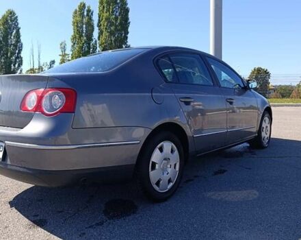 Сірий Фольксваген Пассат, об'ємом двигуна 2 л та пробігом 307 тис. км за 5900 $, фото 6 на Automoto.ua