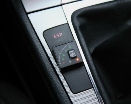 Сірий Фольксваген Пассат, об'ємом двигуна 2 л та пробігом 307 тис. км за 5800 $, фото 17 на Automoto.ua