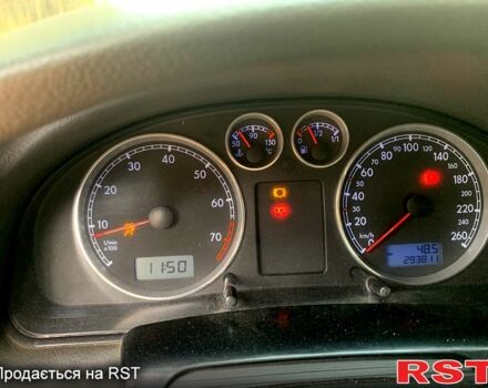 Сірий Фольксваген Пассат, об'ємом двигуна 2 л та пробігом 294 тис. км за 5300 $, фото 4 на Automoto.ua