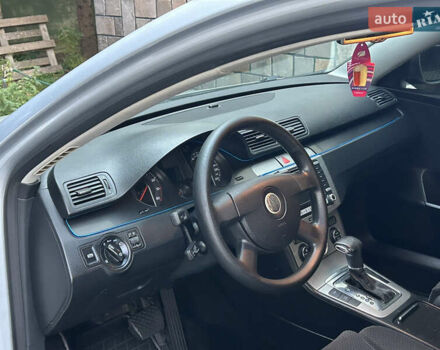 Сірий Фольксваген Пассат, об'ємом двигуна 2 л та пробігом 251 тис. км за 4999 $, фото 14 на Automoto.ua