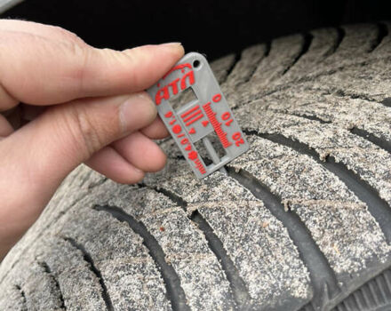 Сірий Фольксваген Пассат, об'ємом двигуна 1.98 л та пробігом 285 тис. км за 7000 $, фото 11 на Automoto.ua