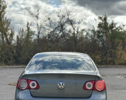 Серый Фольксваген Пассат, объемом двигателя 2 л и пробегом 328 тыс. км за 3250 $, фото 4 на Automoto.ua