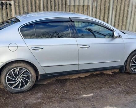 Серый Фольксваген Пассат, объемом двигателя 2 л и пробегом 320 тыс. км за 6000 $, фото 3 на Automoto.ua