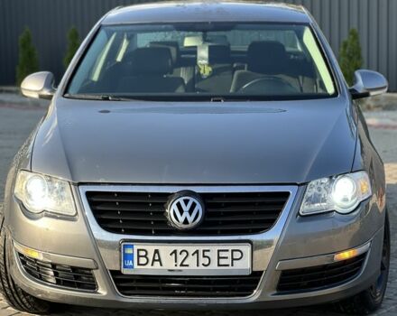 Серый Фольксваген Пассат, объемом двигателя 2 л и пробегом 263 тыс. км за 5000 $, фото 1 на Automoto.ua