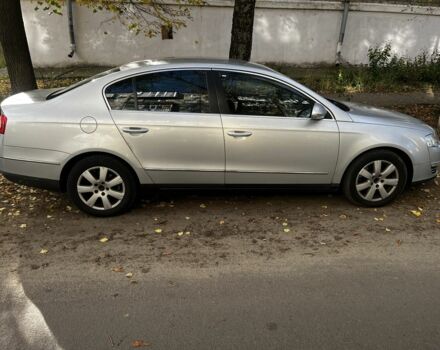 Сірий Фольксваген Пассат, об'ємом двигуна 2 л та пробігом 190 тис. км за 3849 $, фото 3 на Automoto.ua