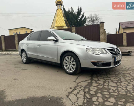 Сірий Фольксваген Пассат, об'ємом двигуна 1.6 л та пробігом 209 тис. км за 6299 $, фото 19 на Automoto.ua