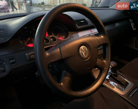 Серый Фольксваген Пассат, объемом двигателя 2 л и пробегом 240 тыс. км за 6800 $, фото 14 на Automoto.ua