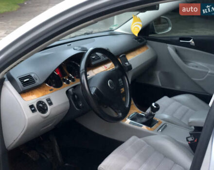 Серый Фольксваген Пассат, объемом двигателя 1.6 л и пробегом 208 тыс. км за 6200 $, фото 29 на Automoto.ua