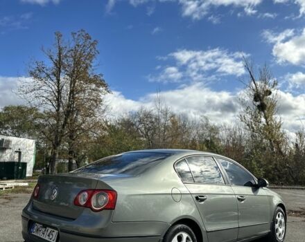 Серый Фольксваген Пассат, объемом двигателя 2 л и пробегом 328 тыс. км за 3250 $, фото 5 на Automoto.ua
