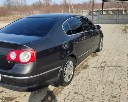 Сірий Фольксваген Пассат, об'ємом двигуна 2 л та пробігом 231 тис. км за 6650 $, фото 7 на Automoto.ua