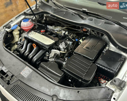 Сірий Фольксваген Пассат, об'ємом двигуна 2 л та пробігом 251 тис. км за 4999 $, фото 11 на Automoto.ua