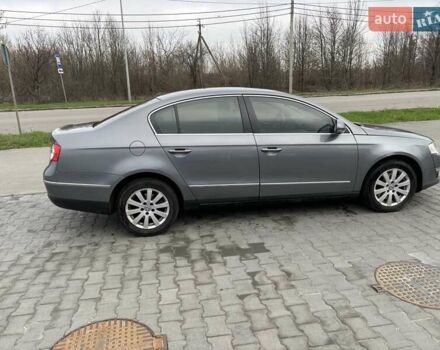 Серый Фольксваген Пассат, объемом двигателя 2 л и пробегом 287 тыс. км за 6000 $, фото 7 на Automoto.ua