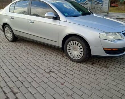 Сірий Фольксваген Пассат, об'ємом двигуна 1.6 л та пробігом 248 тис. км за 6500 $, фото 4 на Automoto.ua