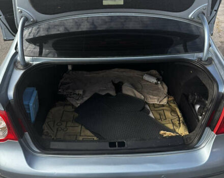 Сірий Фольксваген Пассат, об'ємом двигуна 1.97 л та пробігом 358 тис. км за 5800 $, фото 9 на Automoto.ua