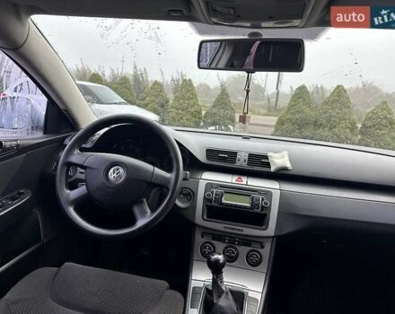 Серый Фольксваген Пассат, объемом двигателя 1.97 л и пробегом 284 тыс. км за 5199 $, фото 6 на Automoto.ua
