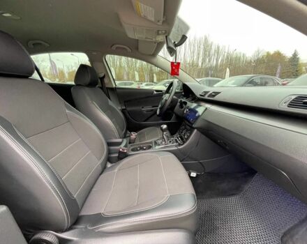 Серый Фольксваген Пассат, объемом двигателя 1.6 л и пробегом 236 тыс. км за 6400 $, фото 14 на Automoto.ua