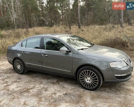 Сірий Фольксваген Пассат, об'ємом двигуна 1.98 л та пробігом 285 тис. км за 7000 $, фото 9 на Automoto.ua