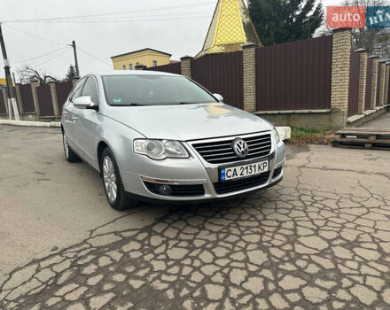 Сірий Фольксваген Пассат, об'ємом двигуна 1.6 л та пробігом 209 тис. км за 6299 $, фото 4 на Automoto.ua