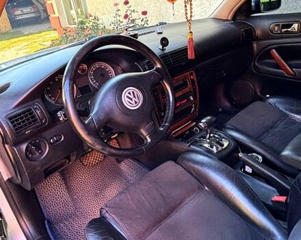 Серый Фольксваген Пассат, объемом двигателя 1.8 л и пробегом 260 тыс. км за 6200 $, фото 11 на Automoto.ua