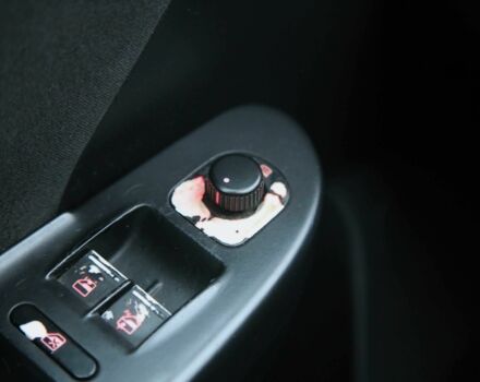 Сірий Фольксваген Пассат, об'ємом двигуна 2 л та пробігом 307 тис. км за 5800 $, фото 19 на Automoto.ua