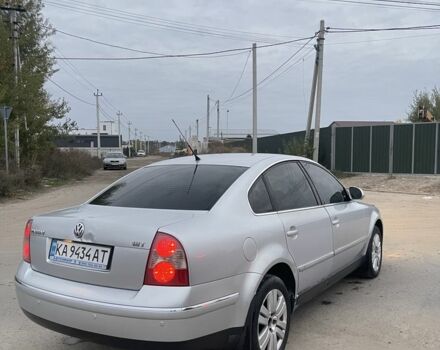 Серый Фольксваген Пассат, объемом двигателя 1.8 л и пробегом 218 тыс. км за 4000 $, фото 3 на Automoto.ua