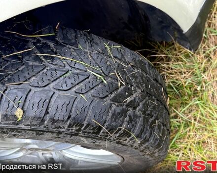 Серый Фольксваген Пассат, объемом двигателя 1.8 л и пробегом 300 тыс. км за 4300 $, фото 5 на Automoto.ua